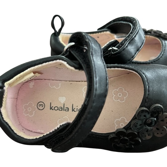 Kids Girl Size 3 Shoes Bundle Sandals Carters Koala Kids Oshkosh - Picture 4 of 16